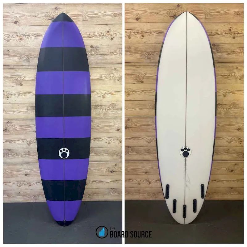 SAVE $200 | New Maurice Cole Reverse Vee Red Dingo